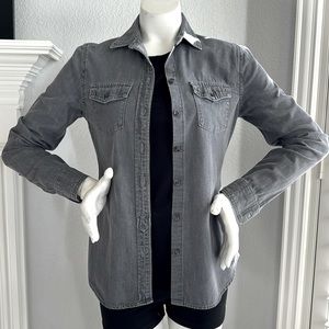 Women’s Banana Republic denim shirt - size XS
